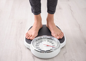 40세 이후부턴 살이 쪄도, 빠져도 문제…사망위험 높여