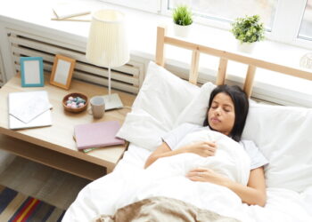 허리·목 통증 시 잘 자는 방법은?