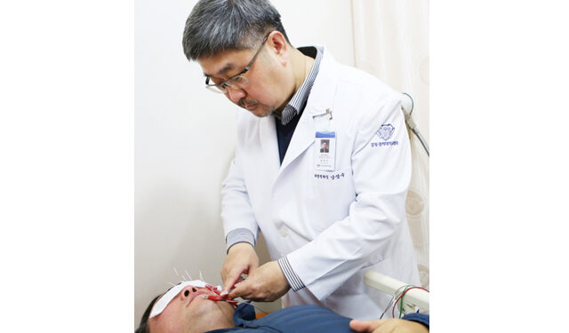 “안면마비, 한·양방 협진으로 후유증까지 잡는다”