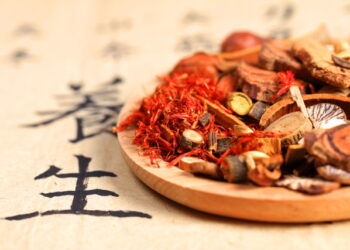 강주봉 원장의 한약처방 ⑩ 도수복령탕, 건비·행기·이수·소종 기능, 전신부종·천식·각기 치료