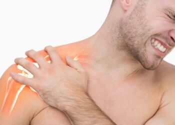 어깨 통증, 오십견일까? 회전근개파열일까?