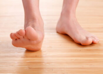 발 건강 무너지면 전신 건강도 무너진다!