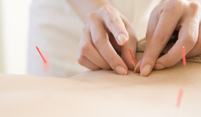 겨울철 일교차, 순환기 환자 주의! “한사 침범, 기혈울체 관리 필요”