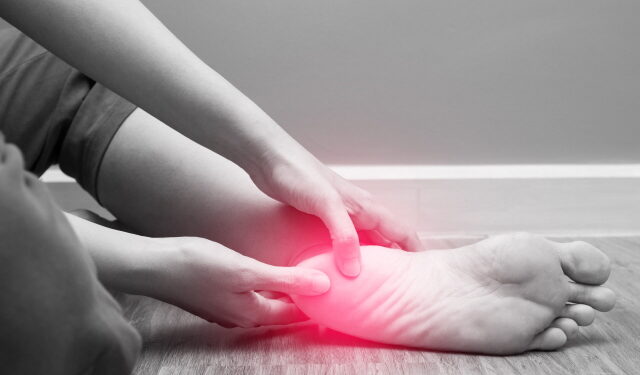 러닝하다 발바닥 ‘찌릿’…족저근막염 주의보