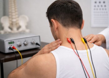 봄철 경추통, 단순 근육통 아니다! 신경근병증 감별∙전침 중심 치료