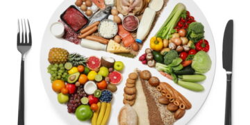 밥부터? 채소부터?…혈당은 ‘먹는 순서’를 기억했다!