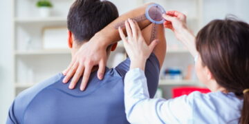 뇌졸중 후 편마비 환자 척추·관절 관리법